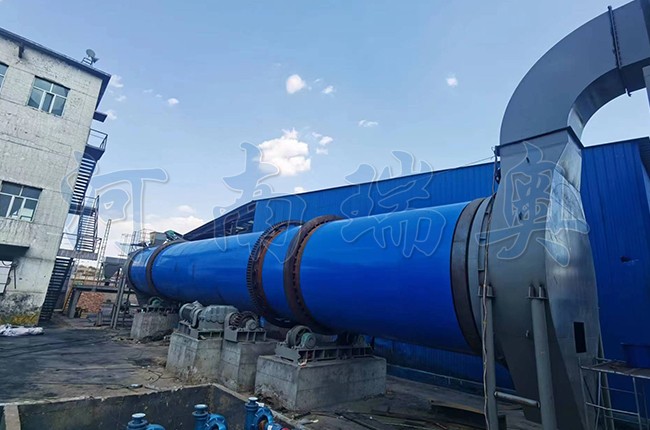 大型煤泥烘干機具備了什么優(yōu)勢？