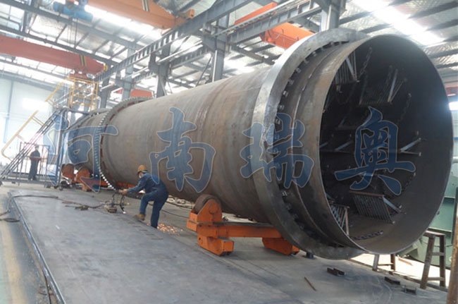 大型煤泥烘干機(jī)出現(xiàn)積料怎么辦？